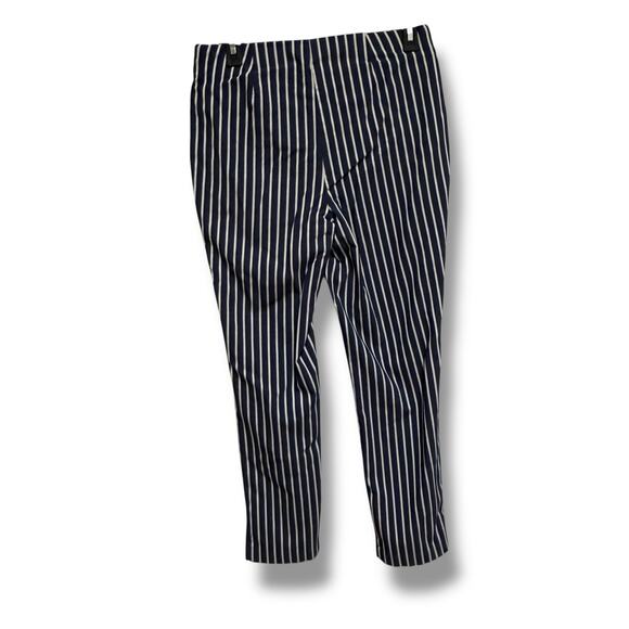 Chico's Blue White Striped Flat Front Pull On Ankle Pants Size 0.5 6 XS - Picture 4 of 7